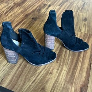 Kristen cavalari Chinese laundry lash peep toe booties